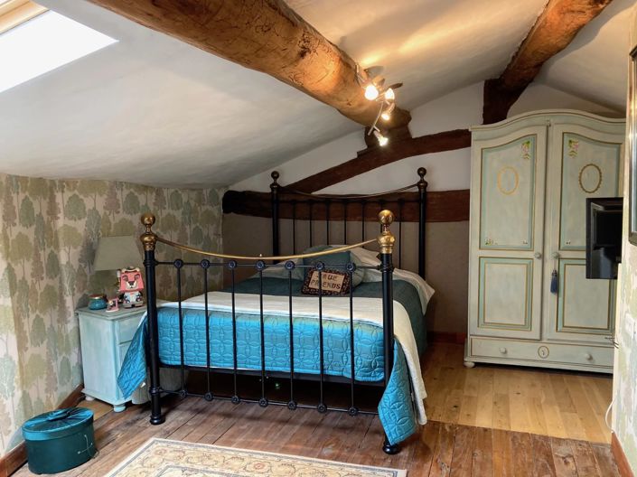 Image No.9-3 Bed Farmhouse for sale