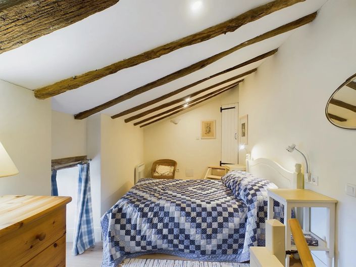 Image No.7-3 Bed House for sale