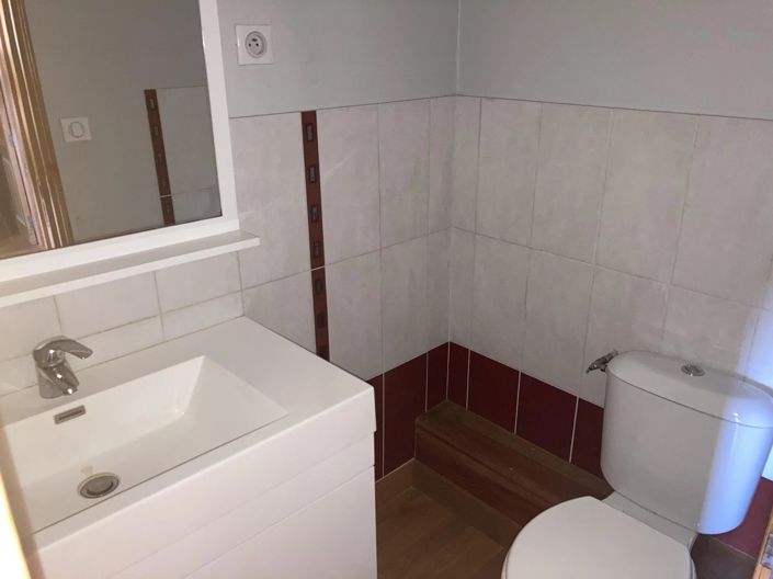 Image No.9-3 Bed House for sale