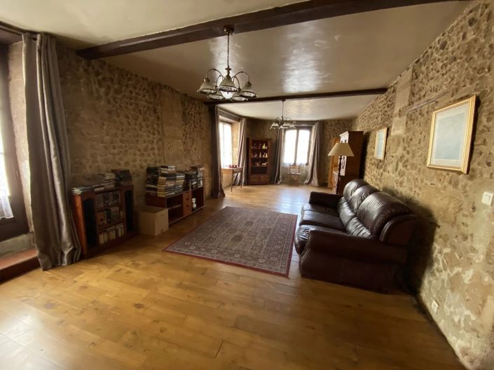 Image No.3-4 Bed Village House for sale