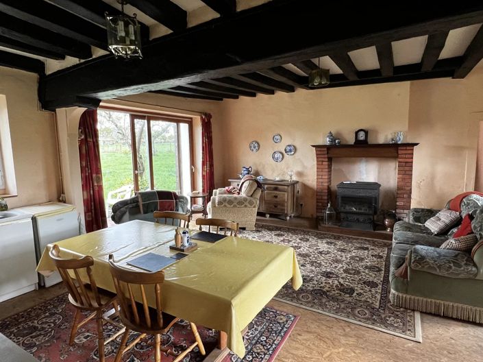 Image No.4-Maison de 2 chambres à vendre à Saint-Sulpice-les-Feuilles