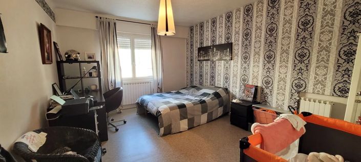 Image No.9-4 Bed Village House for sale