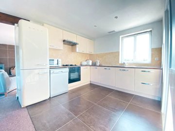 f588ab8f9a939ecba6e56578219637b6fab8115130192