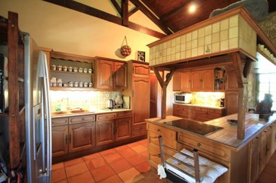 ac385fa7a705e3b251202c876f67d2fa4ee48d0808192