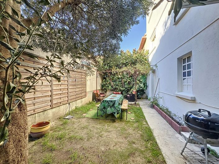 Image No.2-7 Bed House for sale