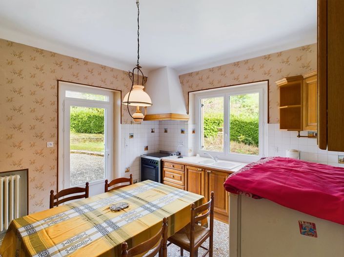 Image No.3-4 Bed House for sale