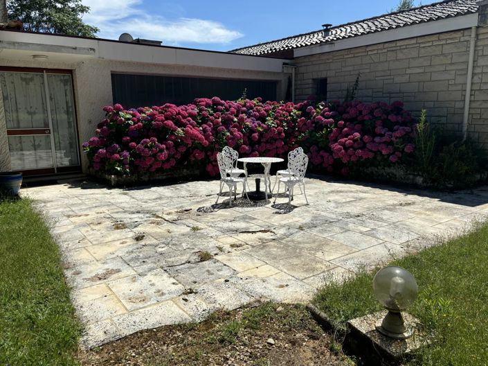 Image No.12-Maison de 5 chambres à vendre à Civray