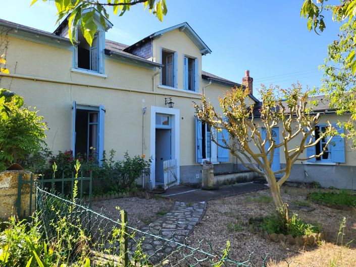 Image No.2-Maison de 4 chambres à vendre à Saint-Savin