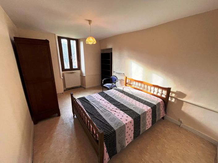 Image No.6-3 Bed House for sale