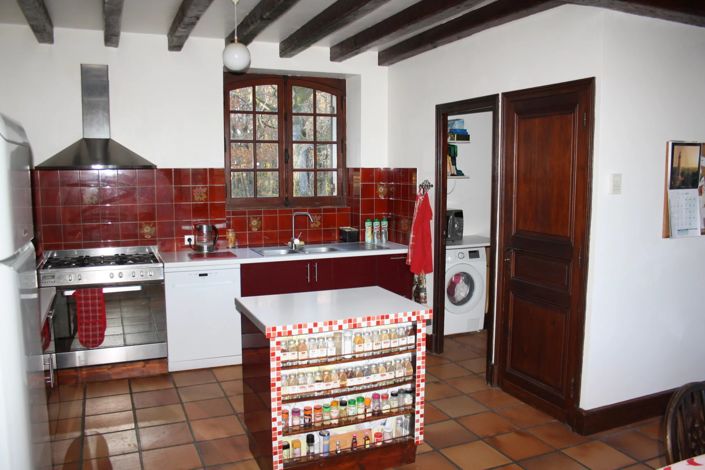 Image No.8-4 Bed House for sale