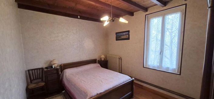 Image No.8-4 Bed House for sale