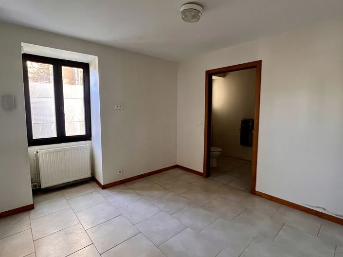 Image No.8-4 Bed Village House for sale