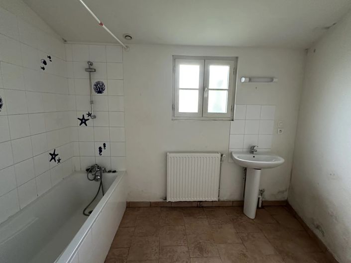 Image No.8-Maison de 6 chambres à vendre à Antigny