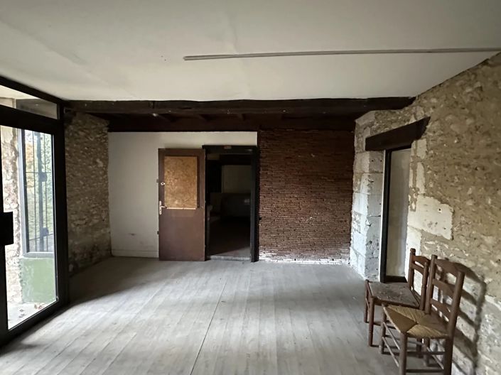 Image No.8-Maison de 1 chambre à vendre à Neuvic