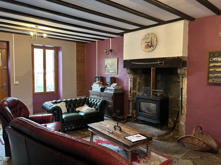 Image No.3-3 Bed House for sale