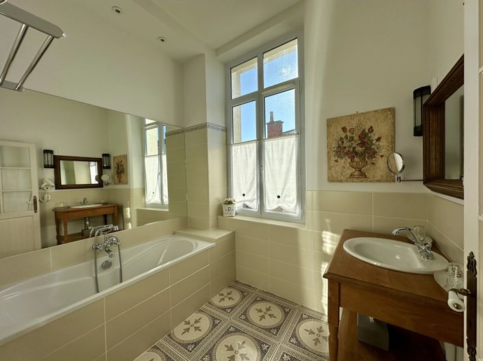 Image No.10-Maison de 10 chambres à vendre à Périgueux