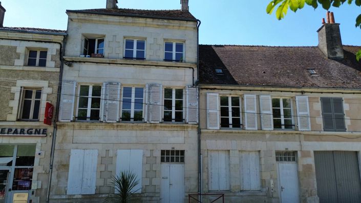 Image No.15-Commercial de 5 chambres à vendre à Saint-Savin