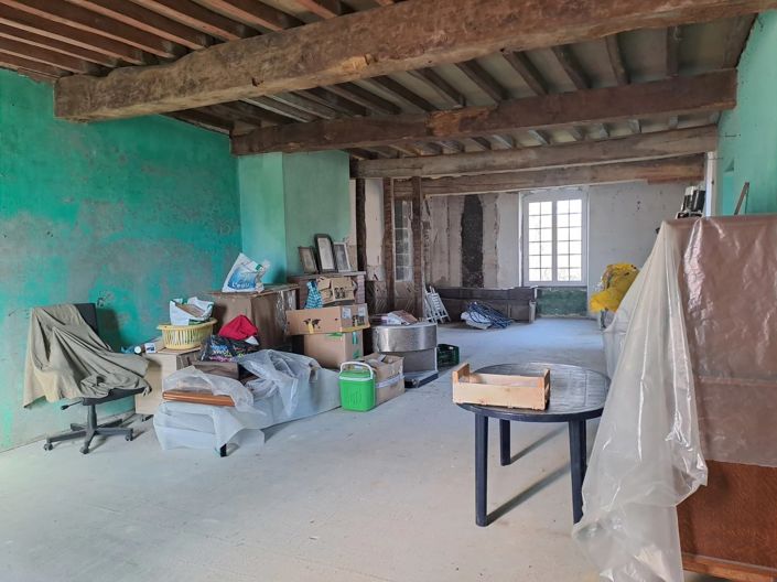 Image No.10-3 Bed House for sale