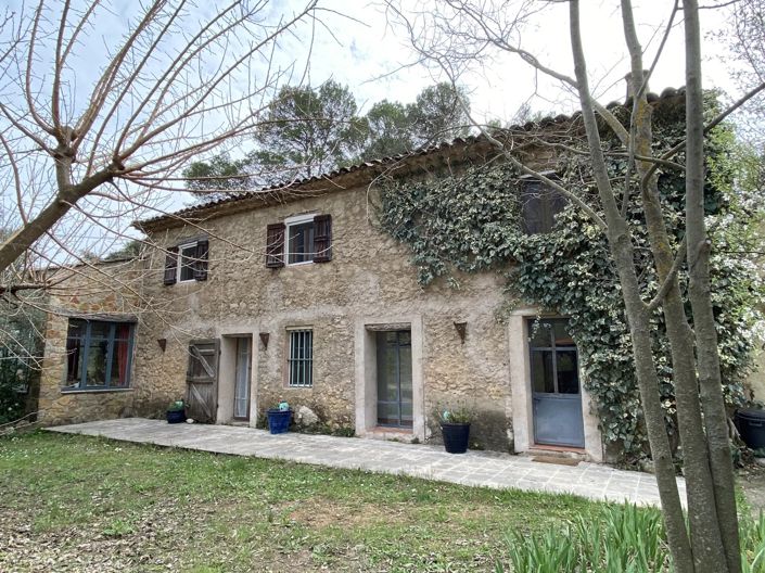 Image No.5-7 Bed House for sale