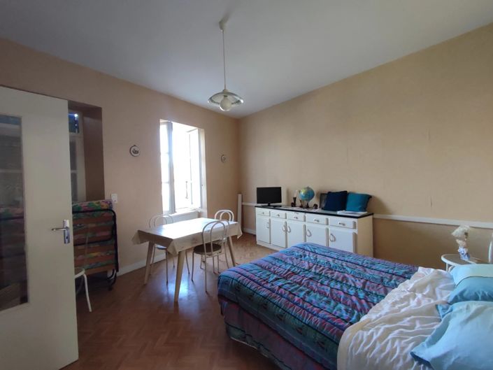 Image No.9-4 Bed House for sale