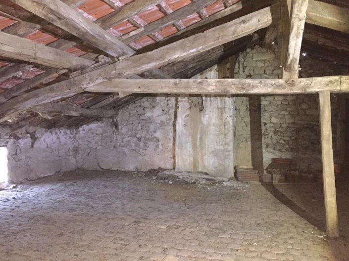 Image No.7-Maison de village de 6 chambres à vendre à Saint-Hilaire-le-Château