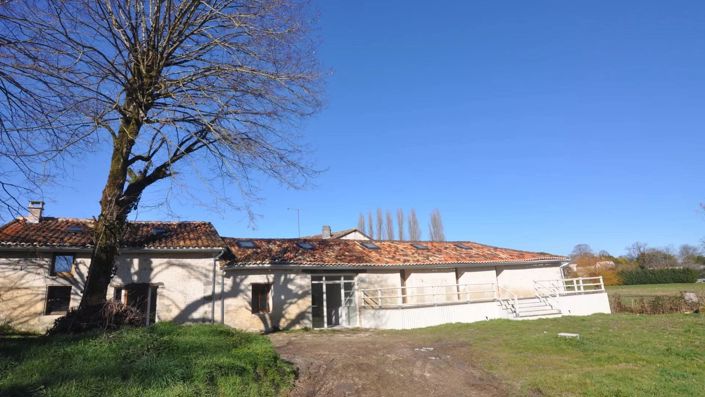 Image No.2-Maison de 4 chambres à vendre à Villebois-Lavalette