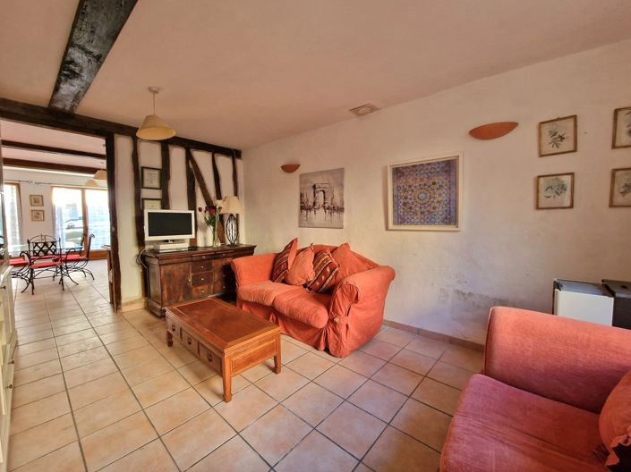 Image No.4-2 Bed House for sale