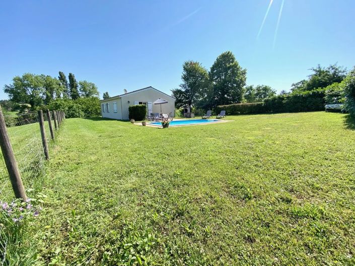 Image No.11-3 Bed House for sale