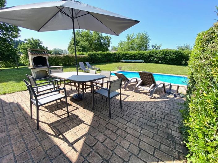 Image No.9-3 Bed House for sale