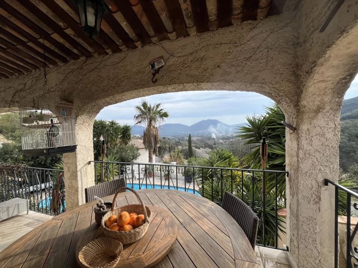 Image No.4-3 Bed House for sale