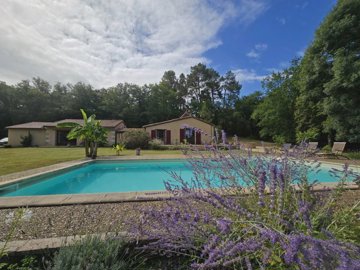 d5995697f4c59d177a6a2151a273af31f3b1f727e5400