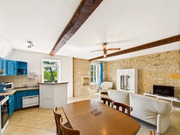 375db5a331bf70216d4d5dc3e9ceae0f5ba082f7a0200