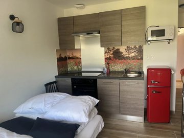 b1a0ce371514a021a0c88e66b45b0b0bd18ccc3042192