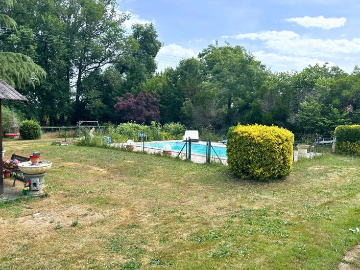 Image No.13-Maison de 6 chambres à vendre à Montpon-Menesterol