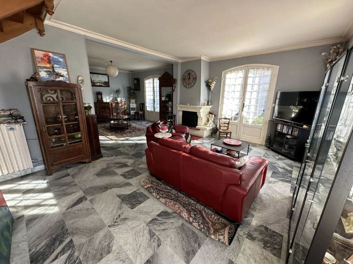 Image No.3-Maison de 6 chambres à vendre à Montpon-Menesterol