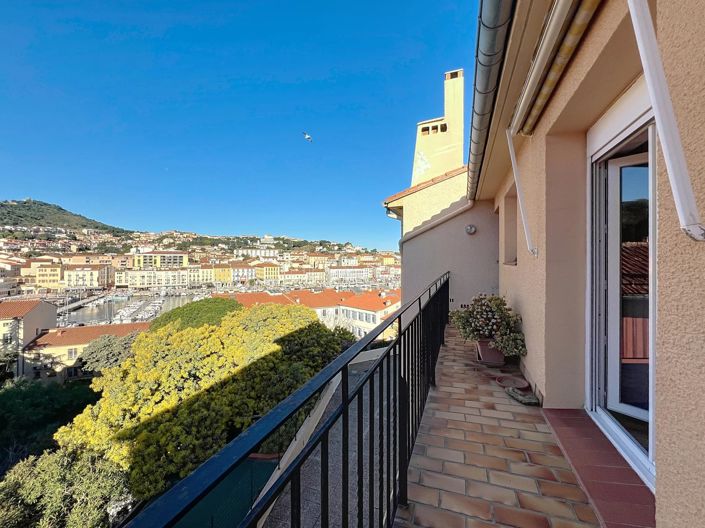 Image No.4-3 Bed Property for sale