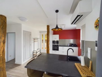 7675a761055b915f129350b1e1d1649cdf7347edf2192