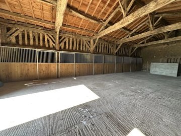 8f8b9a0859106ae4c8223c0bcb5d933996d3f31c13192