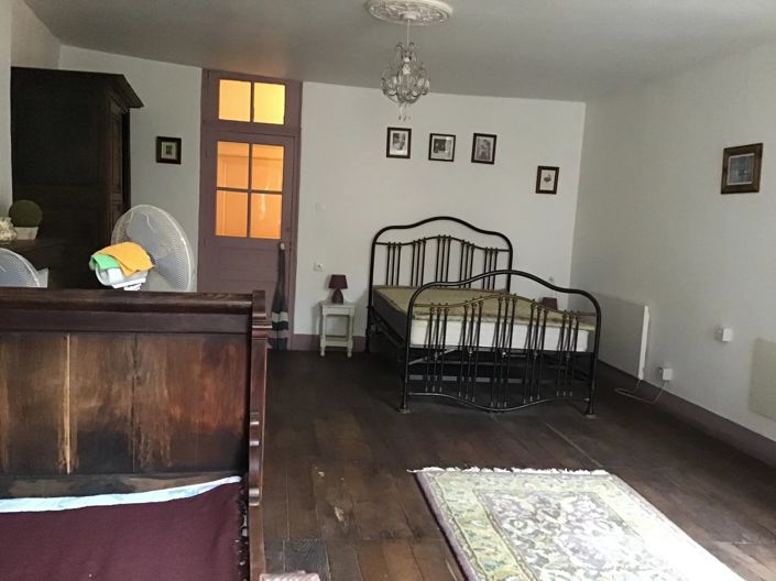 Image No.6-2 Bed House for sale