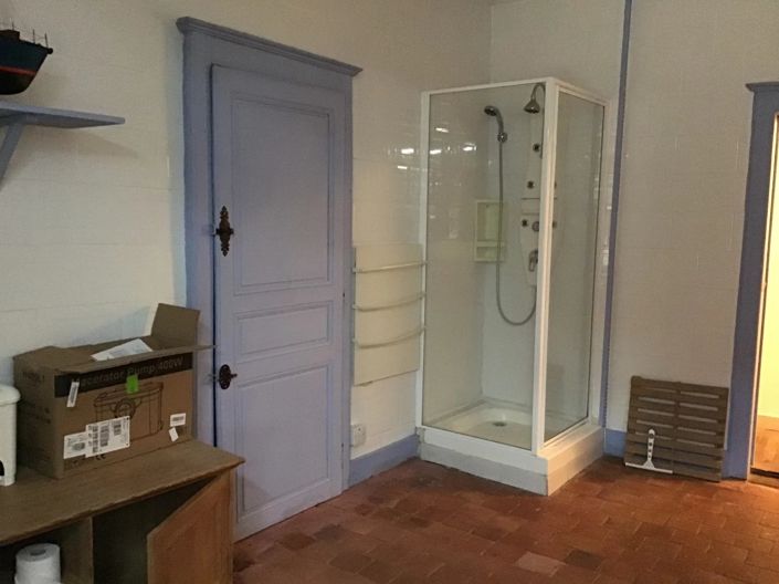 Image No.8-2 Bed House for sale