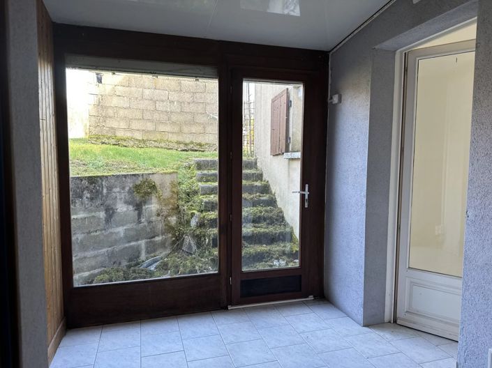 Image No.9-Maison de 2 chambres à vendre à Montignac-le-Coq