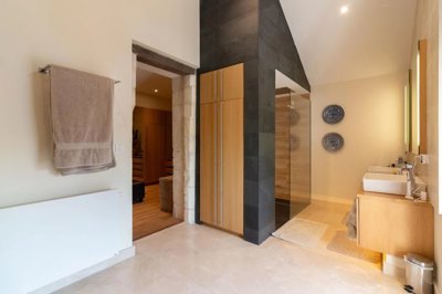 f37bba204b9cbe1e6e76208aa1a408736bbf511c71192