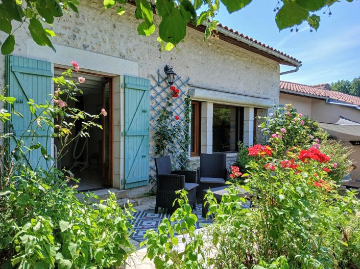 Image No.6-5 Bed House for sale