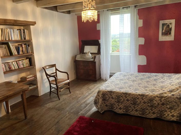 Image No.5-4 Bed House for sale