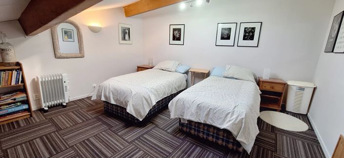 Image No.8-4 Bed House for sale