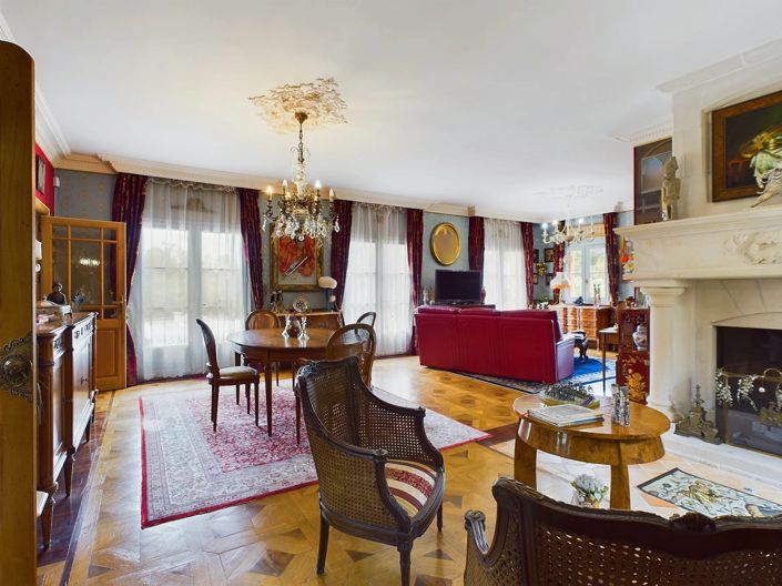 Image No.6-Maison de 6 chambres à vendre à Sarlat-la-Canéda