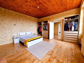 b12843629b0ec982b6a6777faca373f82a872ee1be192