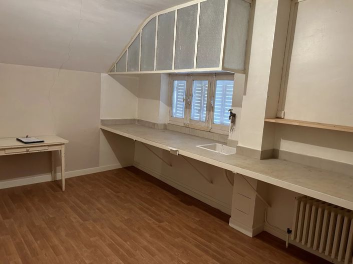 Image No.14-6 Bed House for sale