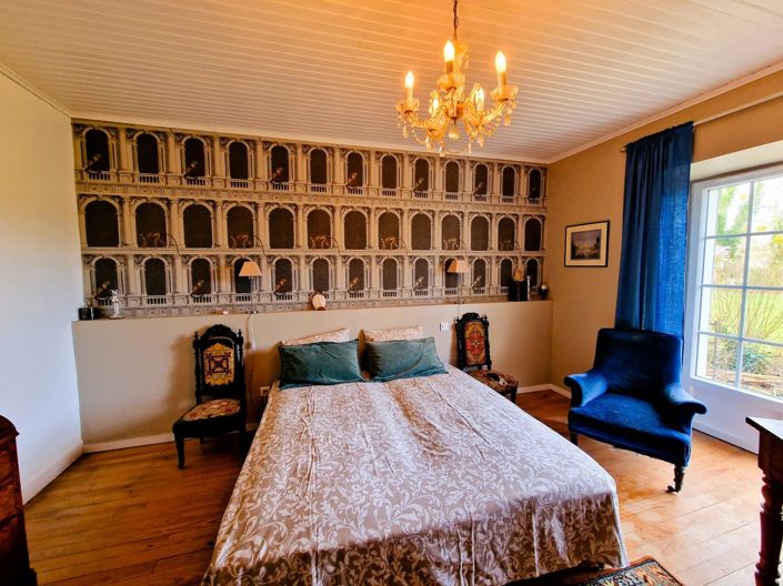 Image No.7-5 Bed House for sale