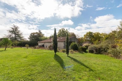 3556814edfc0107befd6d39faa6ecfee0cbdb4bb81192